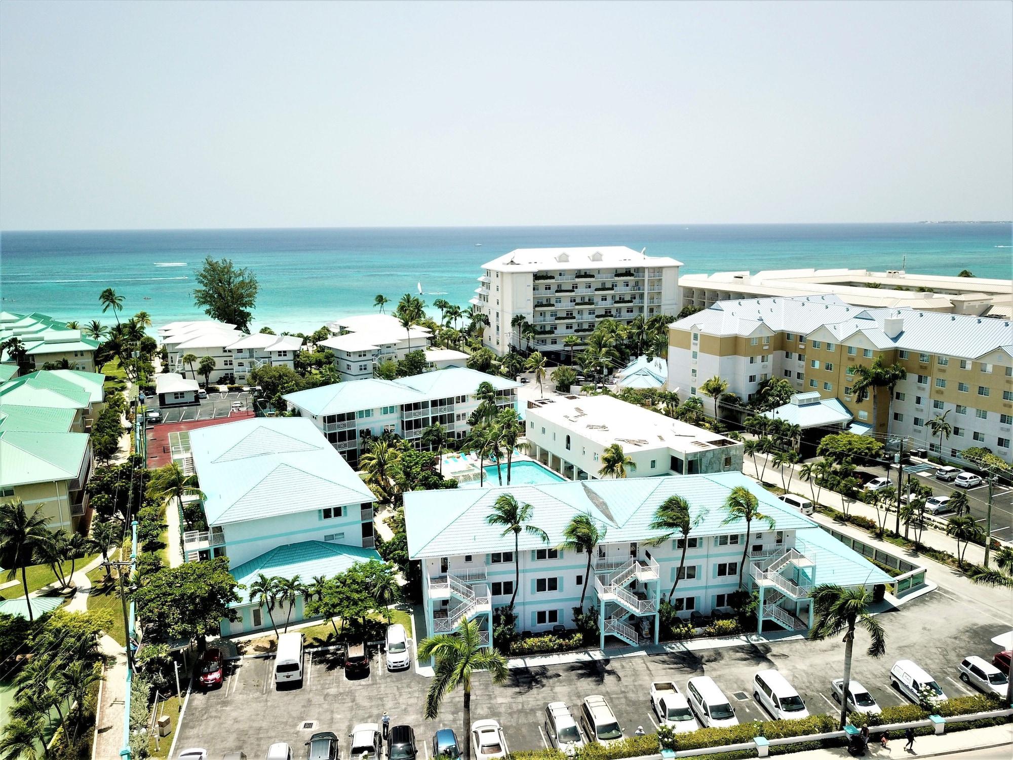 Seven Mile Aparthotel