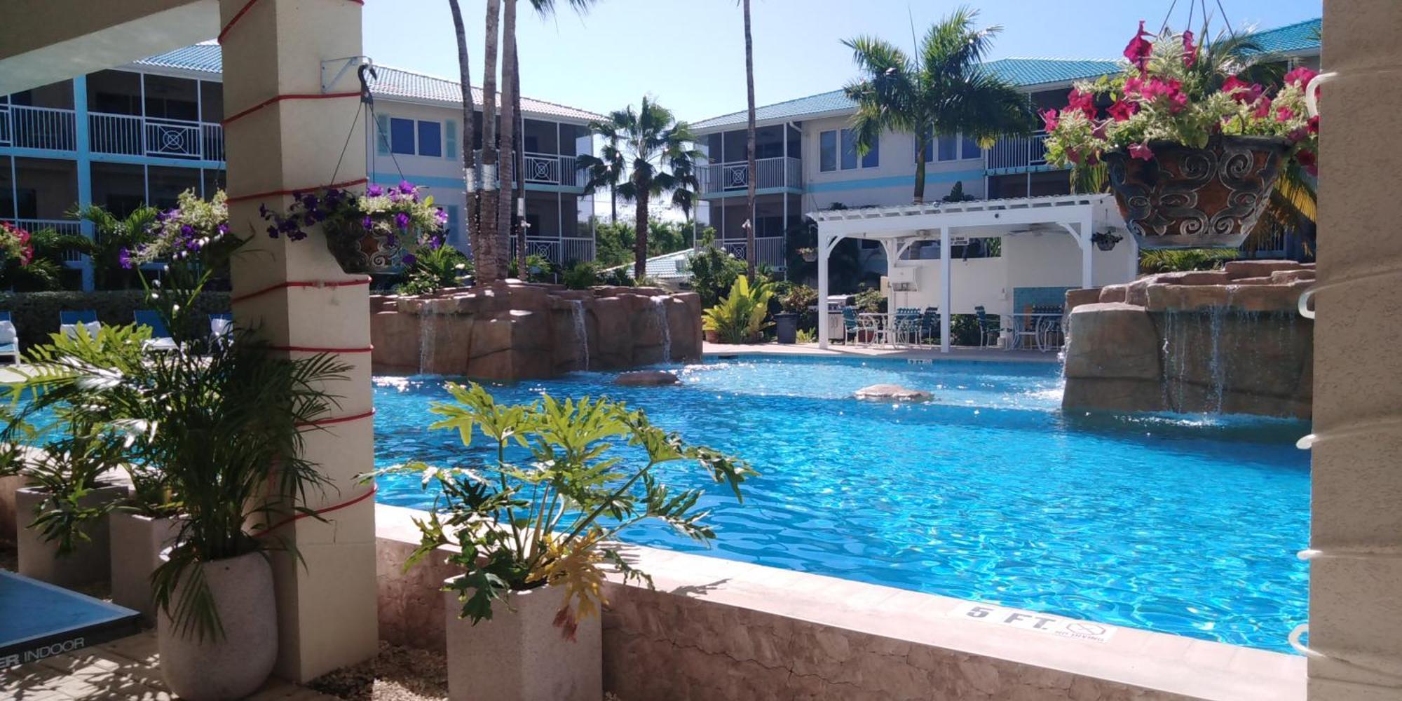 Aparthotel Seven Mile 3*