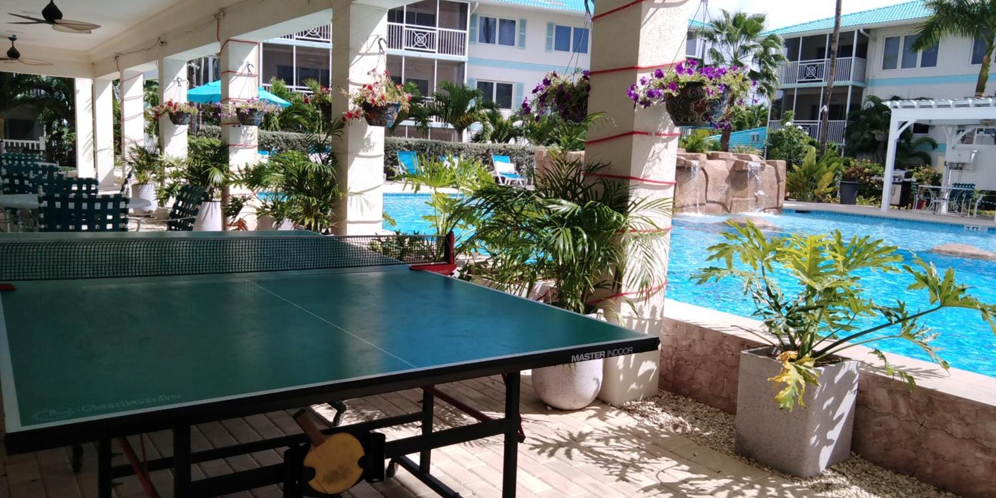 Aparthotel Seven Mile George Town